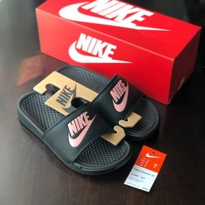 Nike Womens Benassi JDI sandals slides